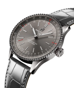 Alternative view of NAVITIMER AUTOMATIC 36