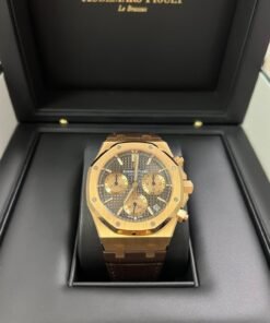 Alternative view of Audemars Piguet Royal Oak Chronograph 41mm Brown Dial (Reference # 26239OR.OO.D821CR.01)