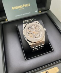 Alternative view of Audemars Piguet Royal Oak Jumbo "Jumbo" Extra-Thin Squelette "50TH ANNIVERSARY" Ref. 16204ST.OO.1240ST.01