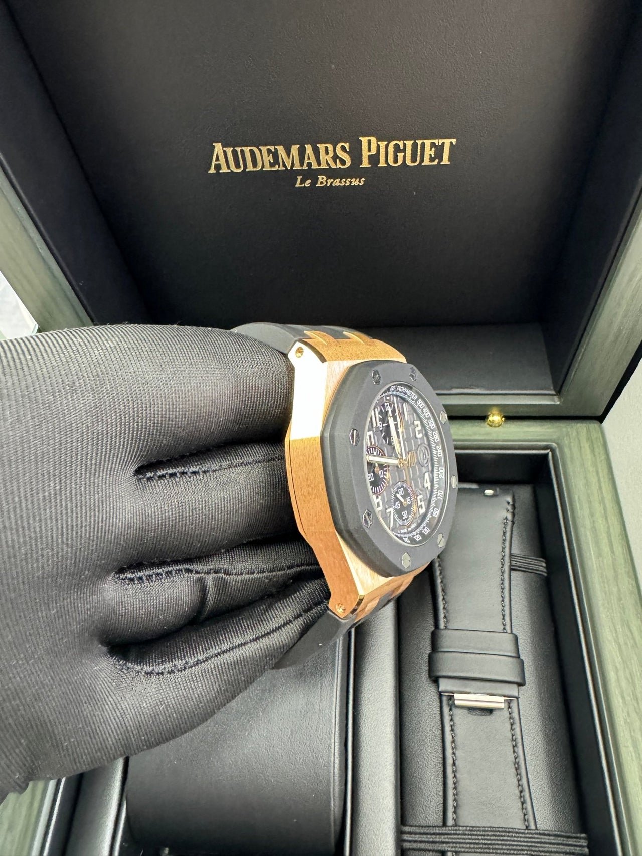 ROYAL OAK OFFSHORE SELFWINDING CHRONOGRAPH - Image 8