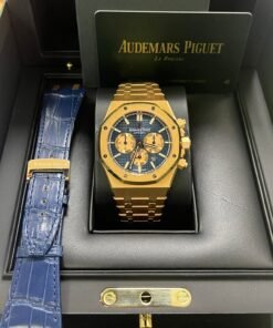Alternative view of Audemars Piguet Royal Oak Selfwinding Chronograph/ 18k Rose Gold/ Blue Dial/ Pink Sub-Dials (26331OR.OO.D315CR.01)