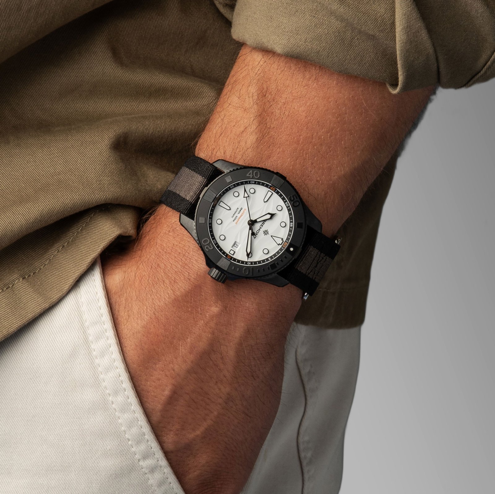 Supermarine 500M Full Ceramic Polar White - Image 2