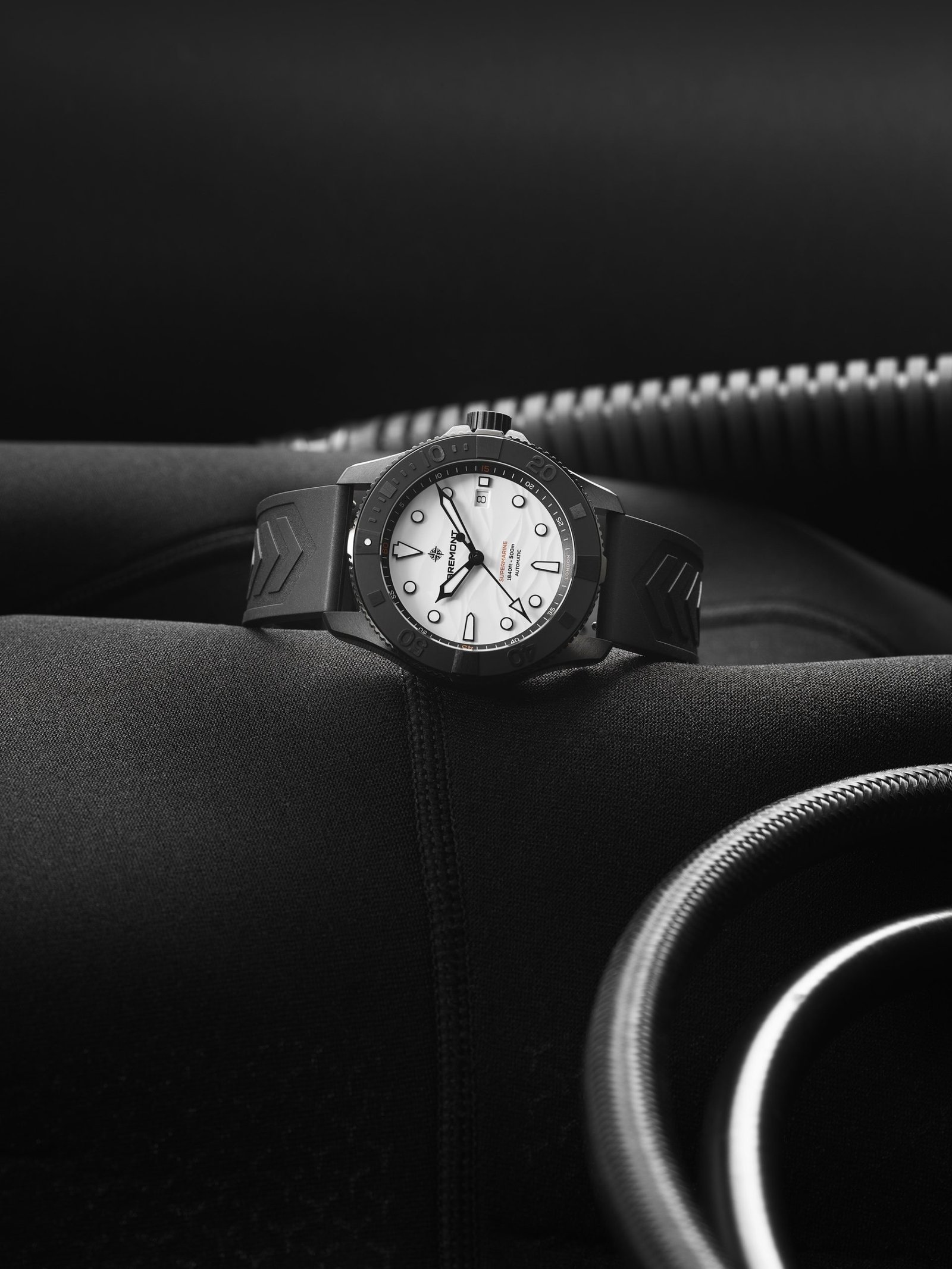 Supermarine 500M Full Ceramic Polar White - Image 10