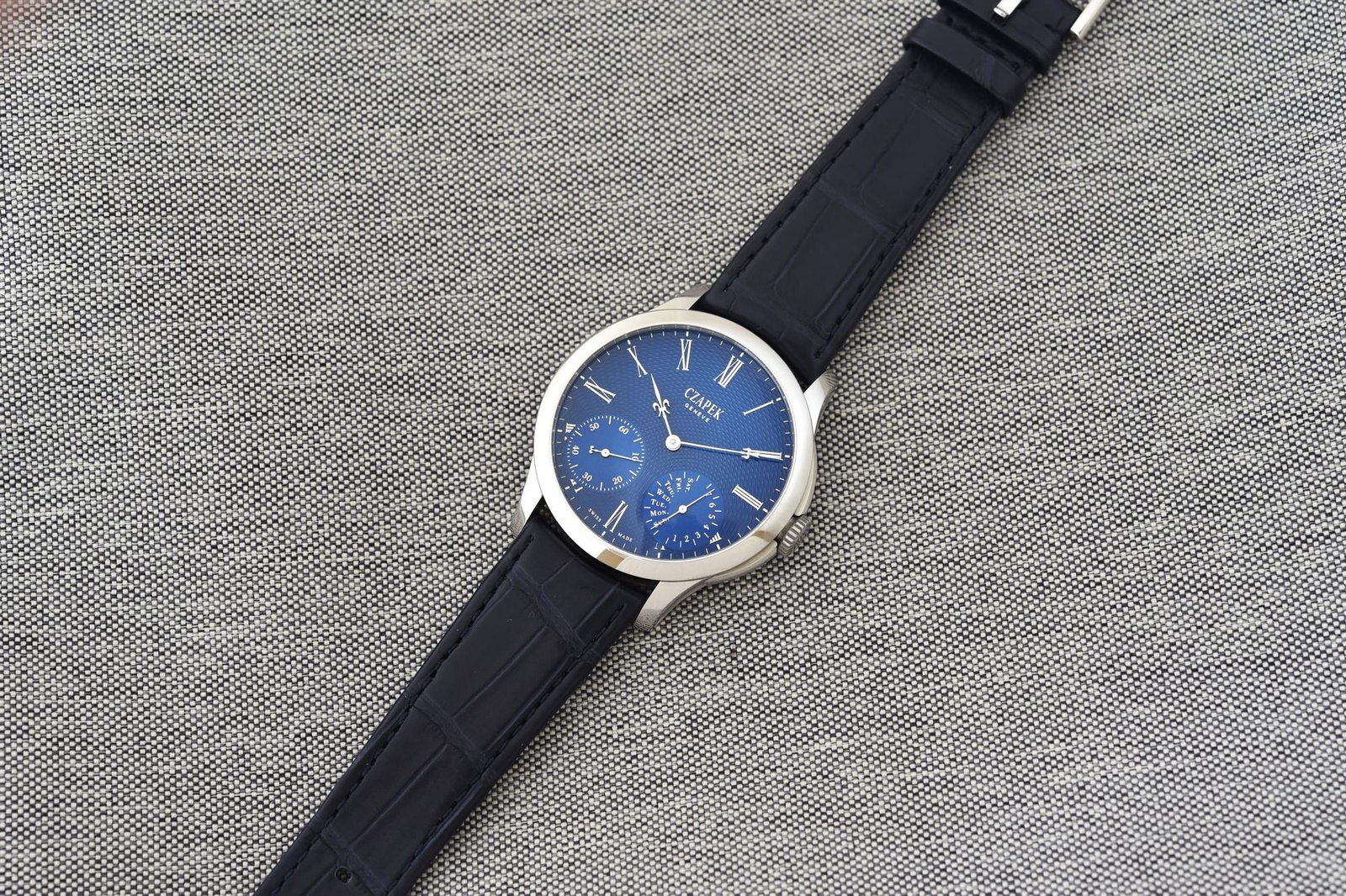 Quai des Bergues Sapphire Blue L - Image 10