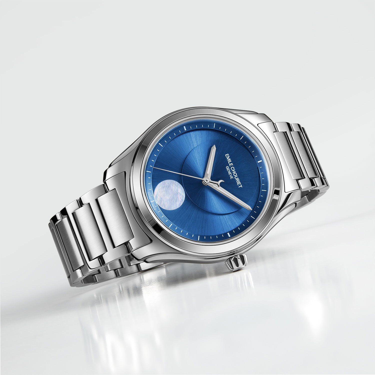 Challenger Explorer Moonphase - Image 9
