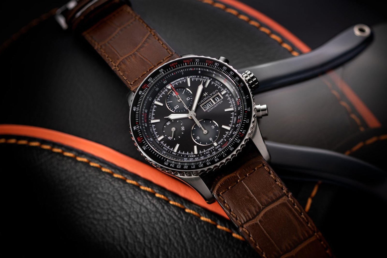 Khaki Aviation Converter Auto Chrono - Image 2