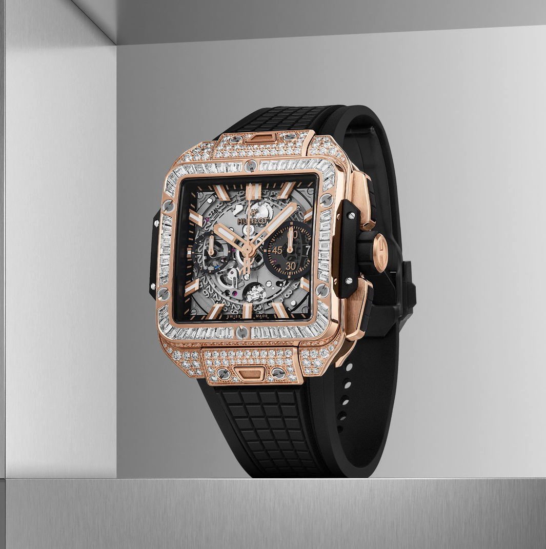 Square Bang Unico King Gold Jewellery - Image 3