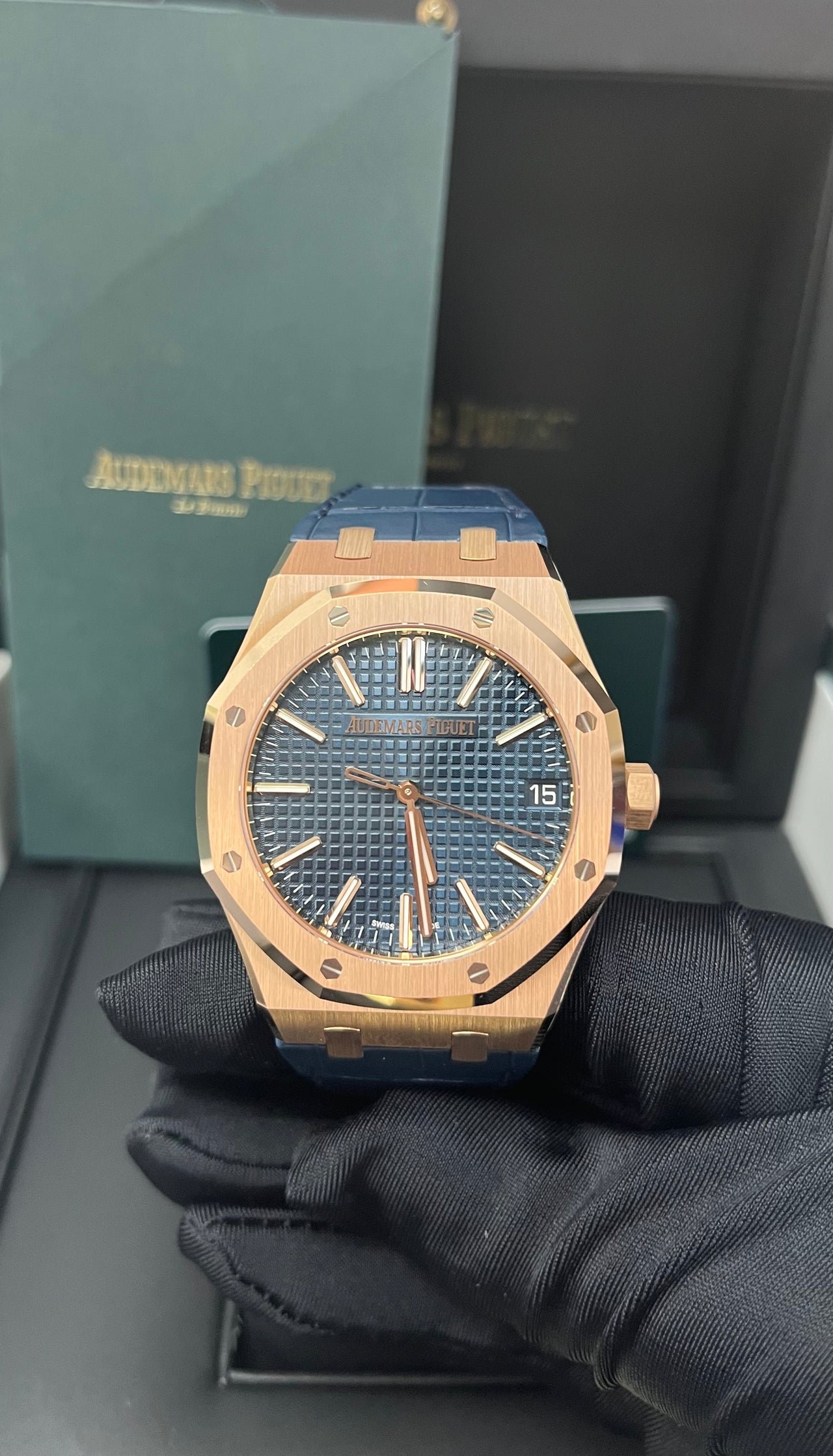 Audemars Piguet Royal Oak Selfwinding "50TH ANNIVERSARY" 41mm Blue Dial (Ref #15510OR.OO.D315CR.01) - Image 7