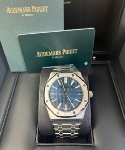 Alternative view of Audemars Piguet Royal Oak Selfwinding "50TH ANNIVERSARY" BLUE DIAL STAINLESS STEEL 41MM 15510ST.OO.1320ST.01