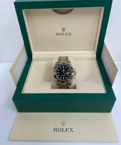 Alternative view of Rolex Sea-Dweller 43 mm Oystersteel and yellow gold 126603-0001