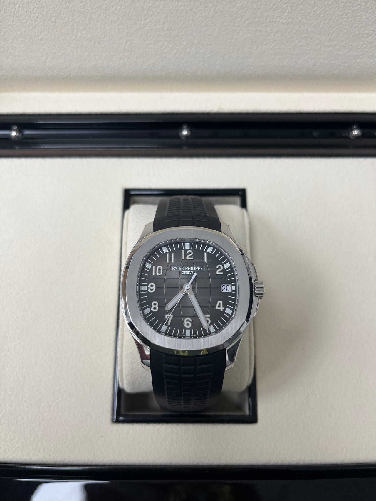 DATE. SWEEP SECONDS. Steel 5167A-001 - Image 6