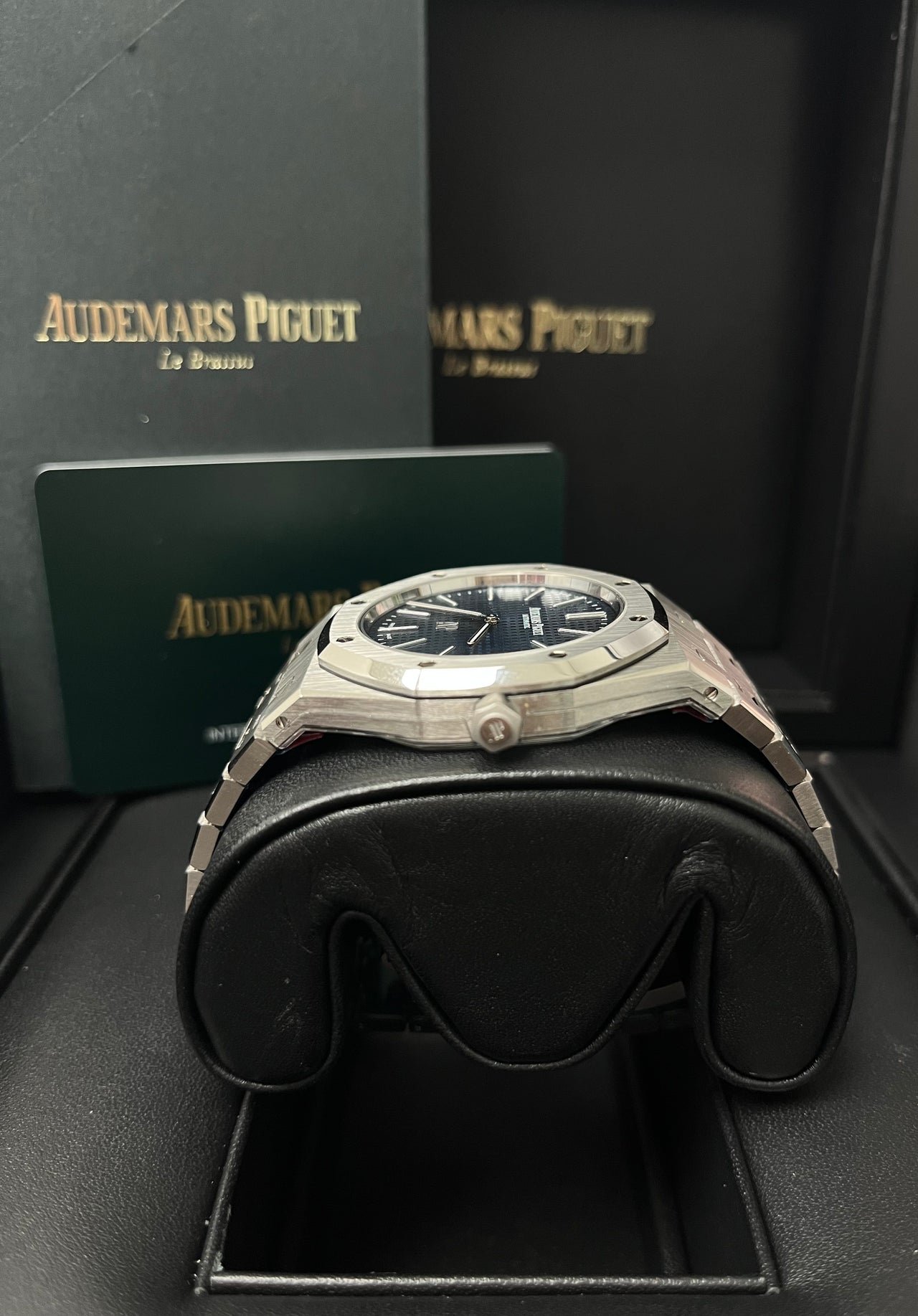 Audemars Piguet Royal Oak Jumbo 16202ST.OO.1240ST.01 - Image 6