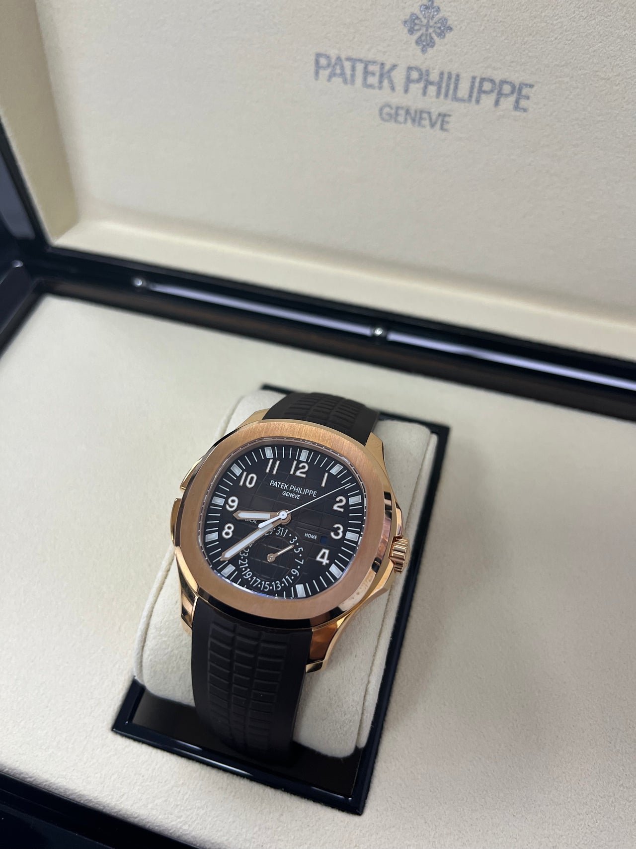 AQUANAUT TRAVEL TIME Rose gold 5164R-001 - Image 4