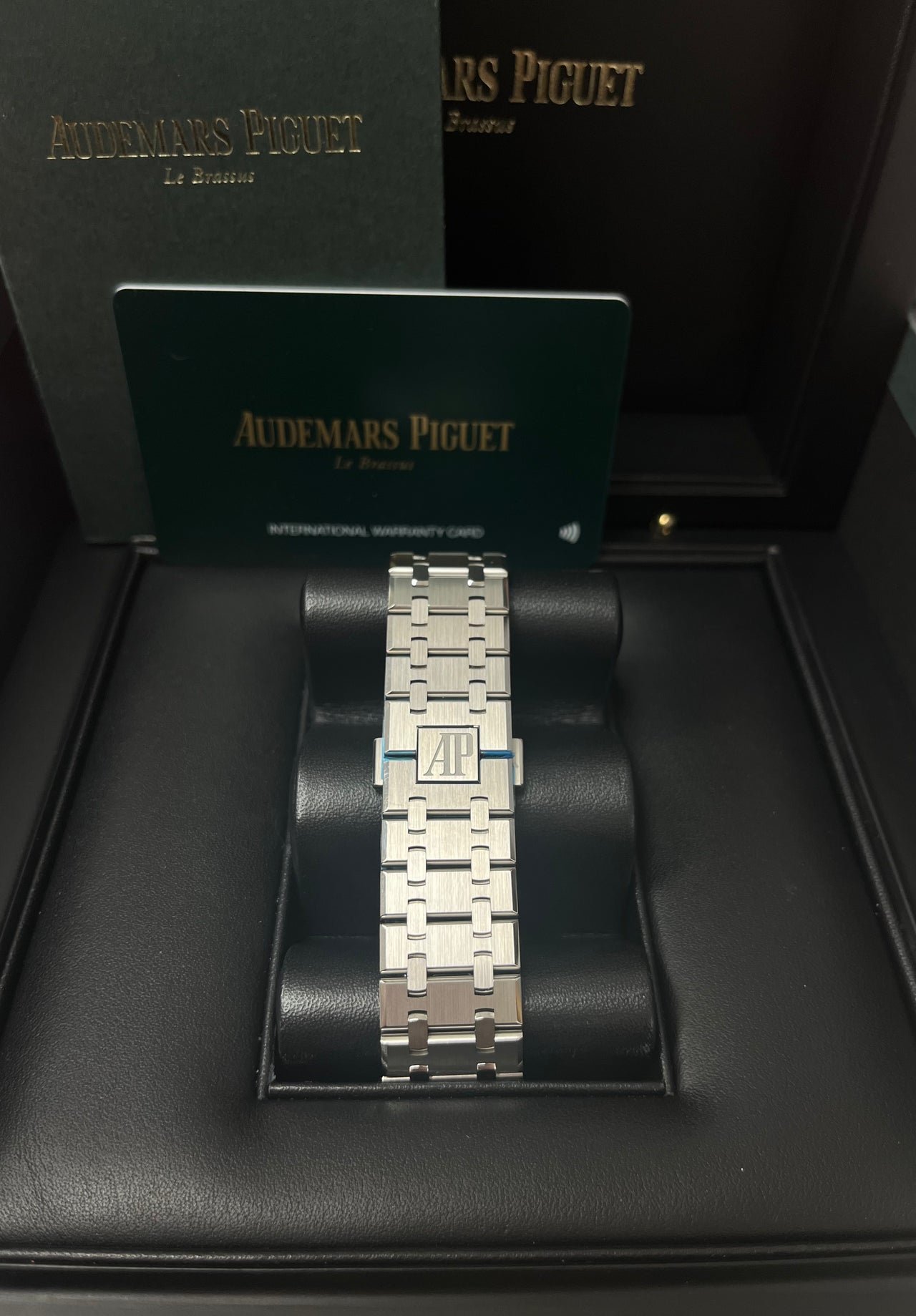 Audemars Piguet ROYAL OAK “50TH ANNIVERSARY” STEEL BRACELET BLUE DIAL 26240ST.OO.1320ST.01 deposit - Image 10