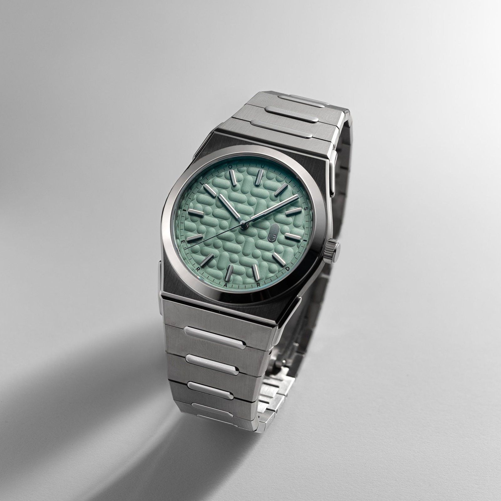 2340 Mint - Image 3