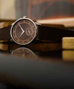 Alternative view of Excellence La Petite Seconde Metropolis Louis Erard x The Horophile Tobacco