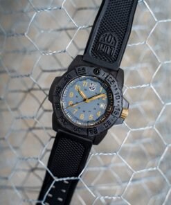 Alternative view of Navy Seal 3500 Series