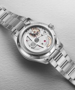 Alternative view of Big Crown Pointer Date Calibre 403