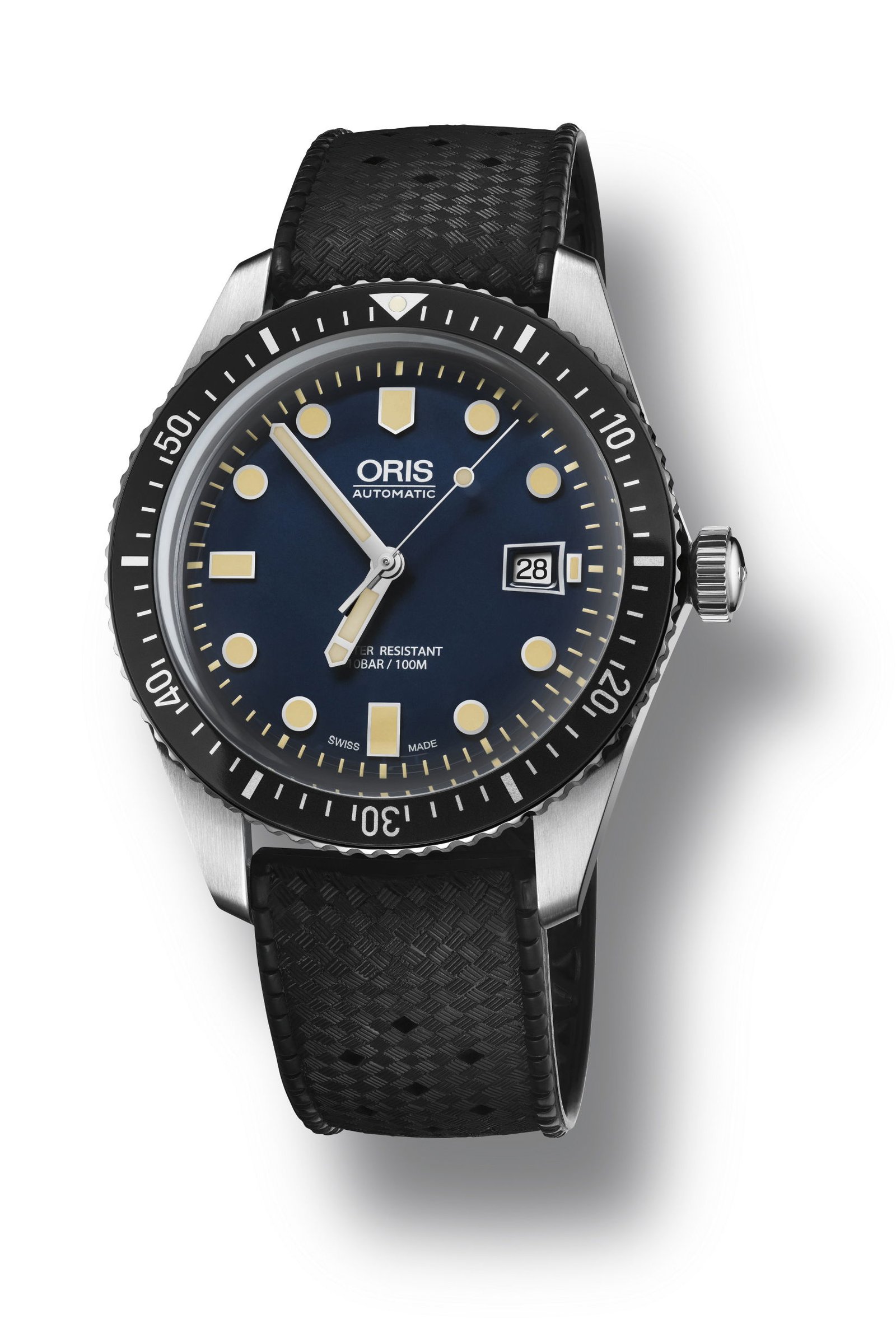 Divers Sixty-Five