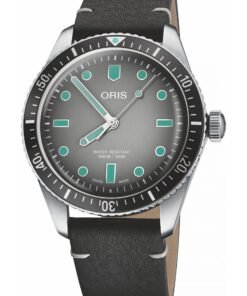 Divers Sixty-Five