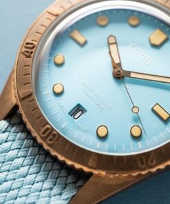 Alternative view of Divers Sixty-Five ‘Cotton Candy’