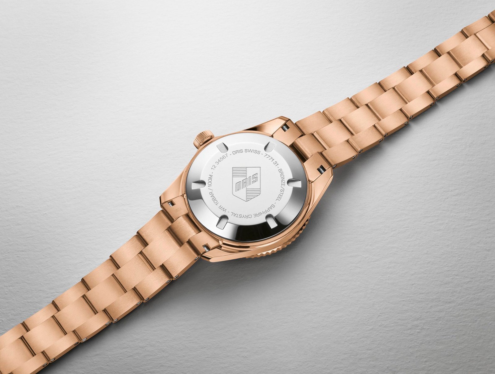 Divers Sixty-Five Date - Image 3
