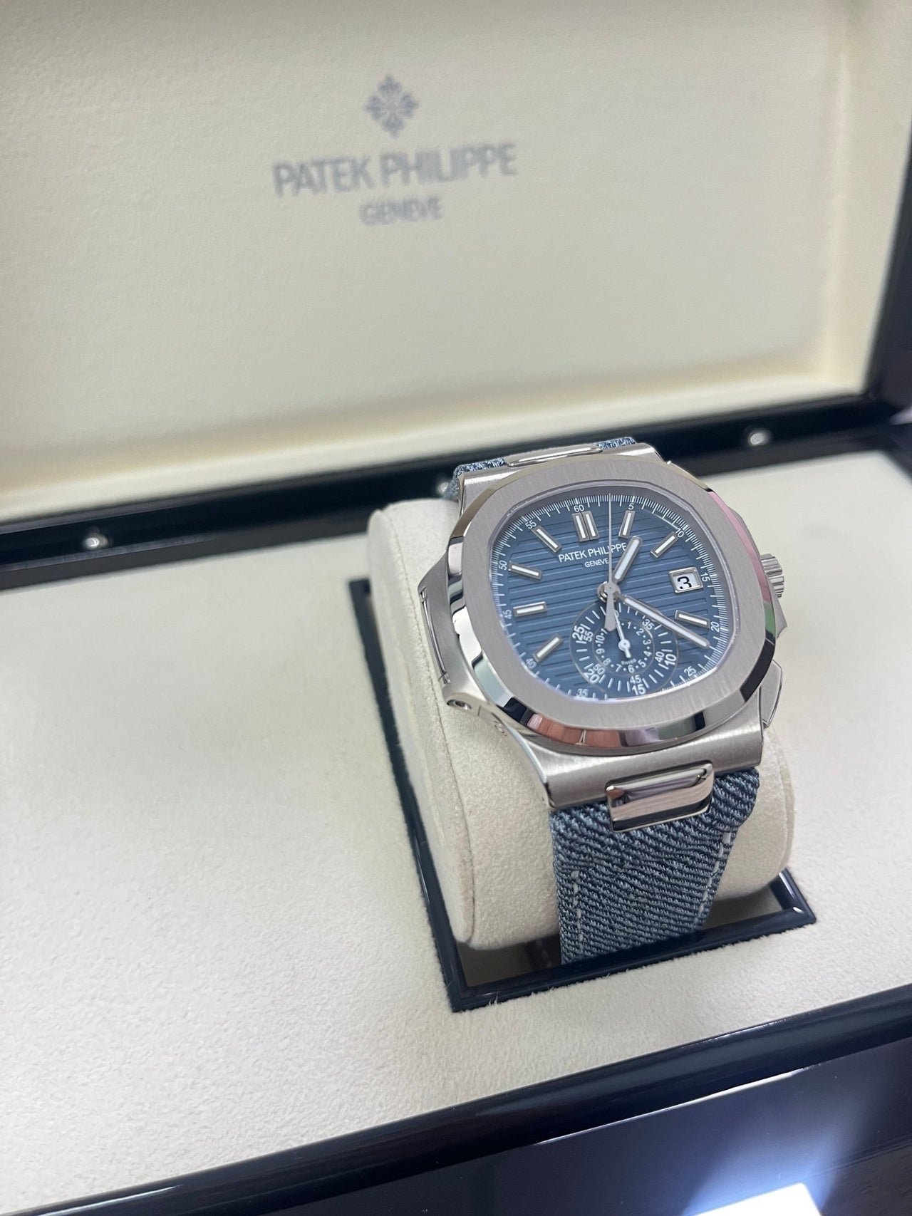 FLYBACK CHRONOGRAPH. DATE. White gold 5980/60G-001 - Image 15