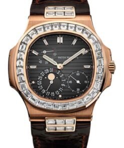 Patek Philippe Nautilus Rose Gold Diamond Bezel & Moon Phase Brown Dial 5724R 001