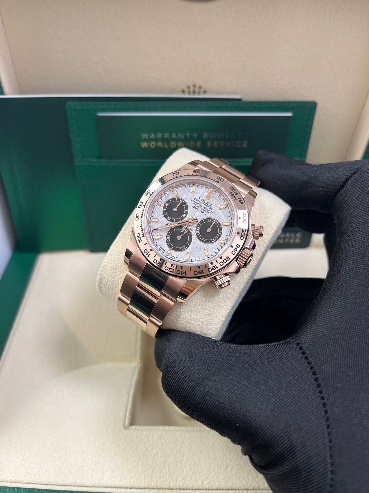 Rolex Daytona Rose Gold Cosmograph Daytona 40 Watch - Meteorite and Black Dial-Oyster Bracelet 116505 - Image 9