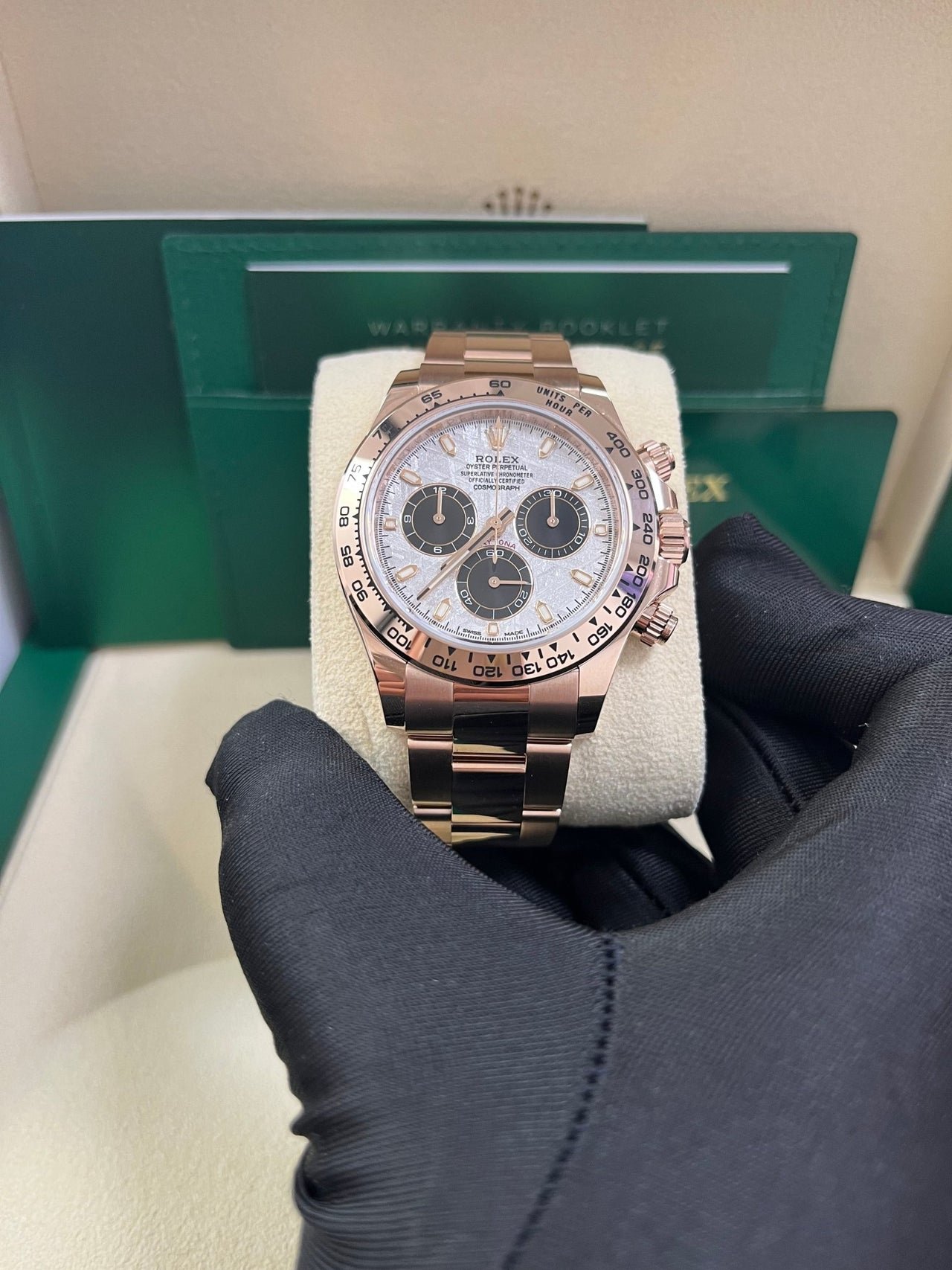Rolex Daytona Rose Gold Cosmograph Daytona 40 Watch - Meteorite and Black Dial-Oyster Bracelet 116505 - Image 11
