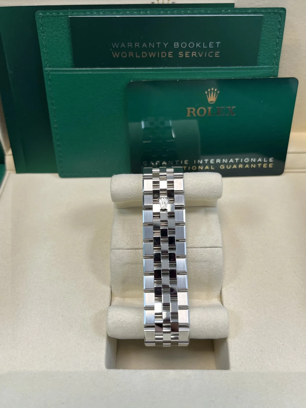 Rolex Land-Dweller 40 40 mm Oystersteel and white gold 127334-0001 - Image 8