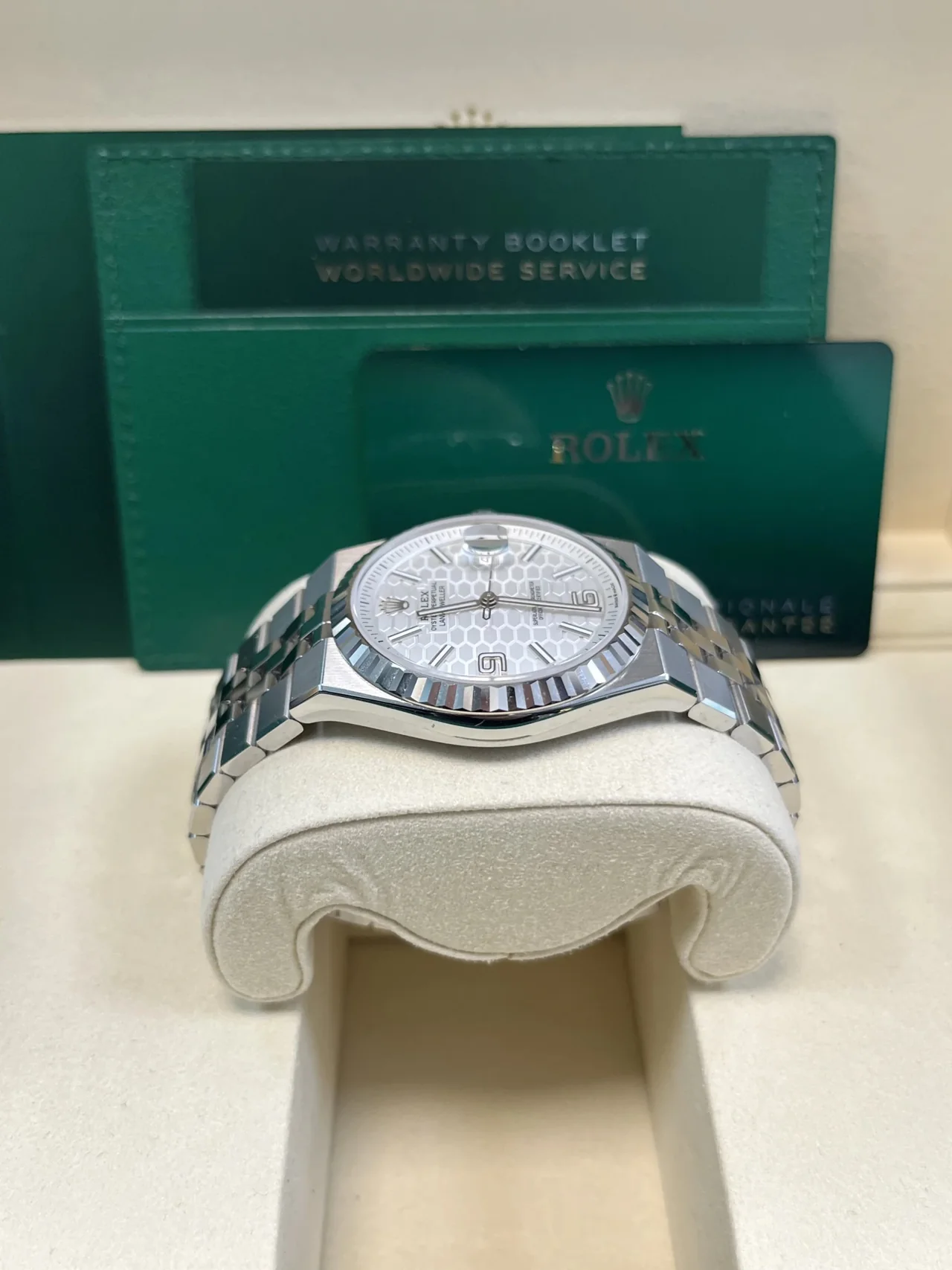 Rolex Land-Dweller 40 40 mm Oystersteel and white gold 127334-0001 - Image 10