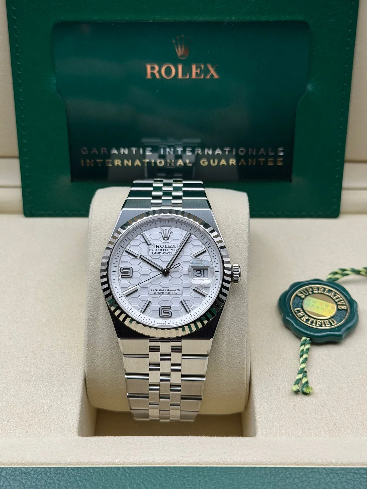 Rolex Land-Dweller 40 40 mm Oystersteel and white gold 127334-0001 - Image 12