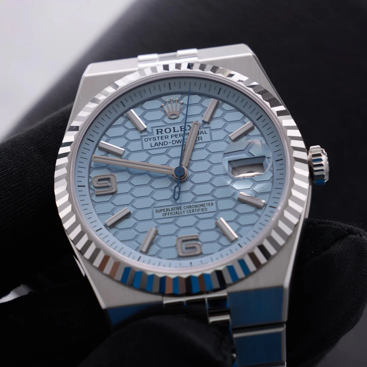 Rolex Land-Dweller 40 40 mm platinum 127336-0001 - Image 18