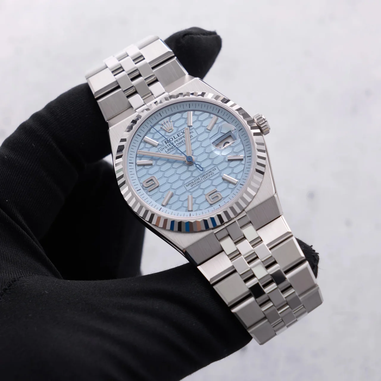 Rolex Land-Dweller 40 40 mm platinum 127336-0001 - Image 2