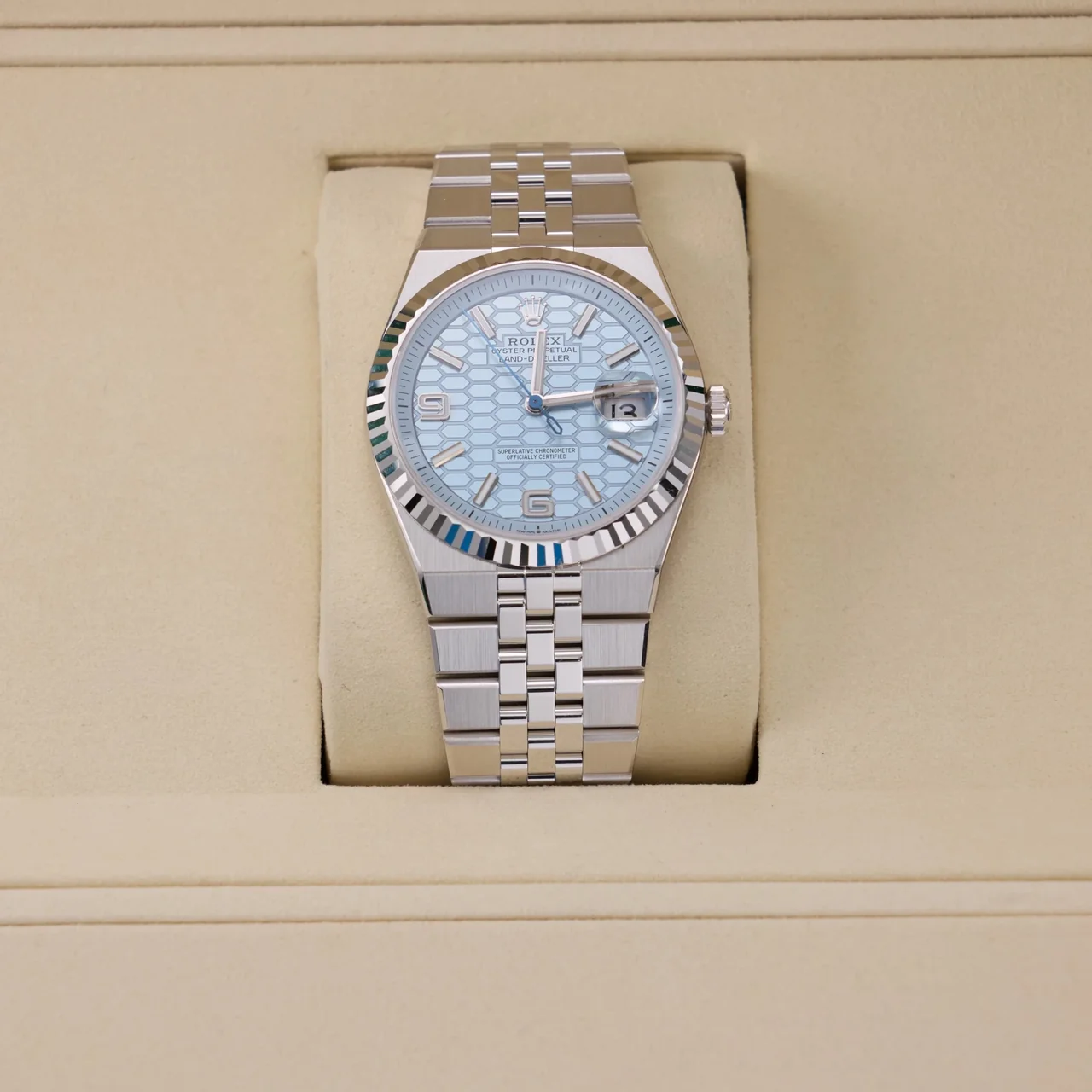 Rolex Land-Dweller 40 40 mm platinum 127336-0001 - Image 21