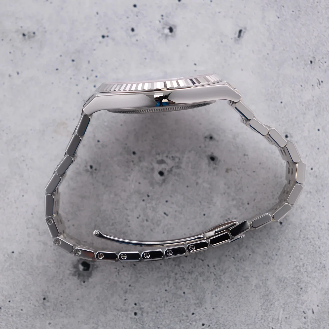 Rolex Land-Dweller 40 40 mm platinum 127336-0001 - Image 7