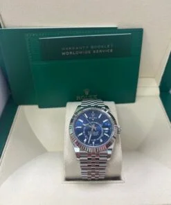 Alternative view of Rolex Sky-Dweller 42 mm Oystersteel and white gold 336934-0006