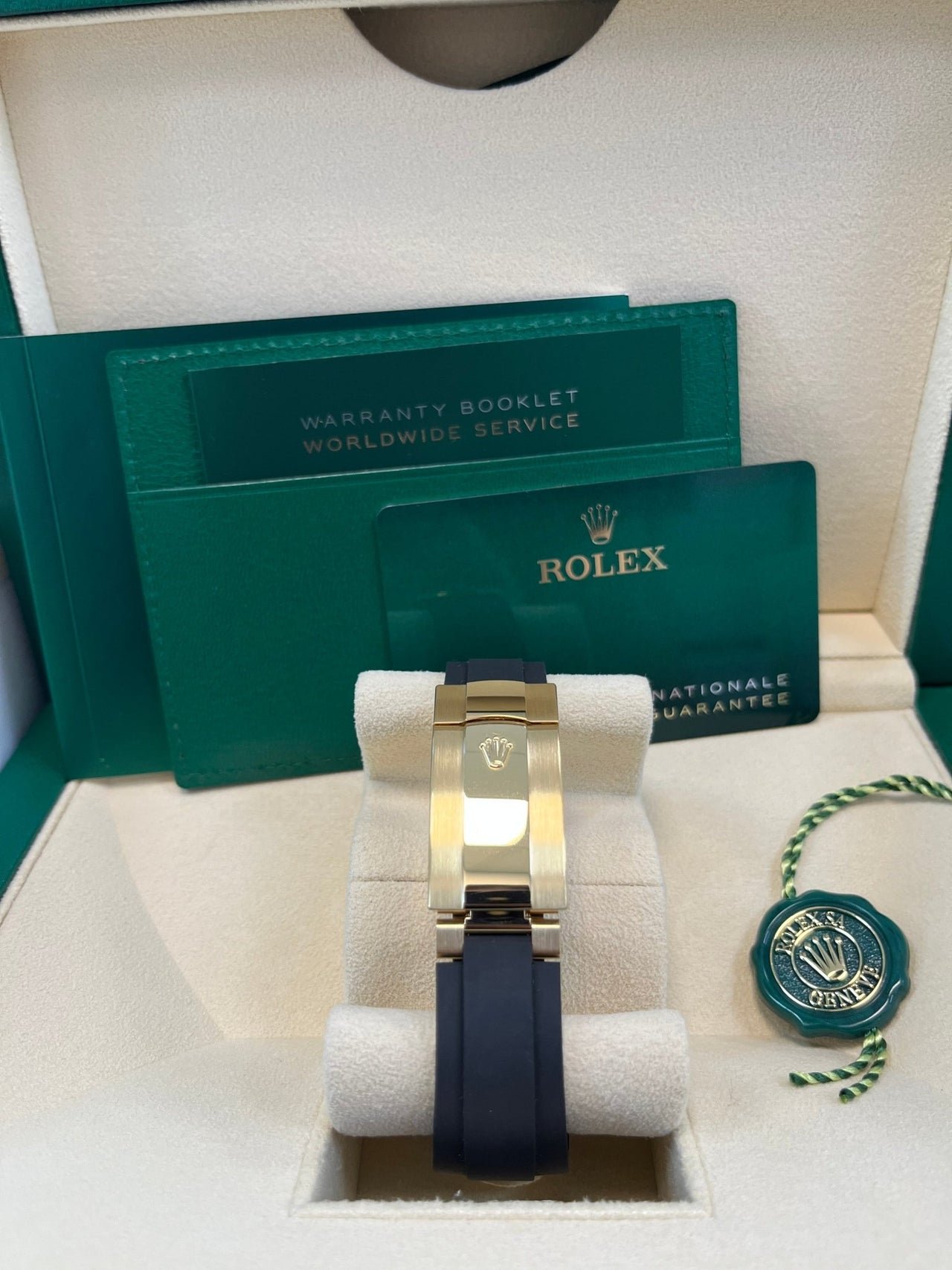 Rolex Sky-Dweller 42 mm yellow gold 336238-0004 - Image 8
