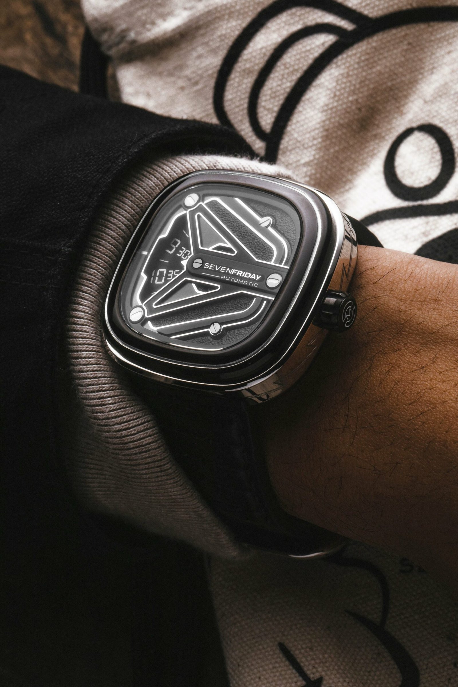 M3/08 Chrome - Image 11