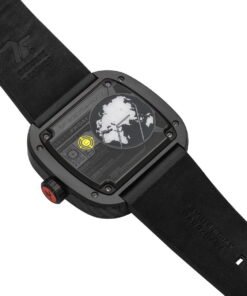 Alternative view of P3C/04 Red Carbon
