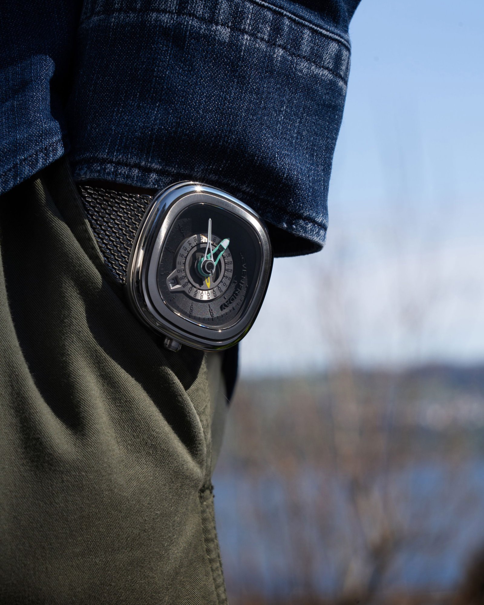 PG1/01M GMT - Image 3